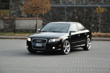 Audi A4 B7 S4 Sedan 4.2 V8 344KM 2007 Audi S4 Limousine Quattro 4.2 V8 MPi 344KM 2007r., zdjęcie 1