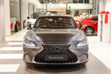Lexus ES VII (XV70) Sedan Facelifting 300h 218KM 2023 Lexus ES 300h Business Edition 2.5 Hybryda 218KM