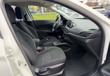 Fiat Tipo II Station Wagon 1.6 MultiJet 120KM 2017 Fiat Tipo Fiat Tipo 1.6 MultiJet DCT Lounge 1.6 Diesel 120KM, zdjęcie 12