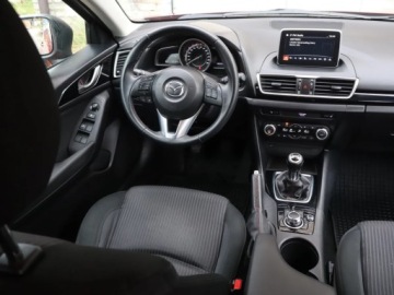 Mazda 3 III Hatchback  2.0 SKYACTIV-G 120KM 2015 Mazda 3 2.0 Skyactiv-G, Salon Polska, Xenon, zdjęcie 6