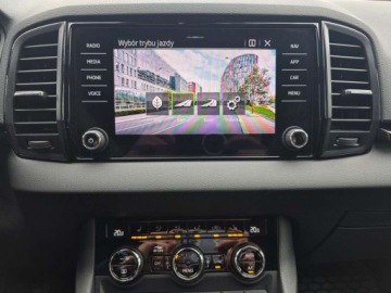 Skoda Karoq Crossover Facelifting 1.5 TSI ACT 150KM 2023 Skoda Karoq 1.5TSI 150KM DSG Sportline Reflektory przednie Full LED Matrix, zdjęcie 24