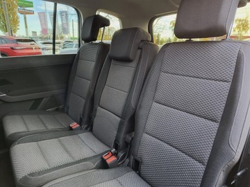 Volkswagen Touran III 1.5 TSI EVO 150KM 2023 Volkswagen Touran benzyna, automatyczna, napęd prz, zdjęcie 23