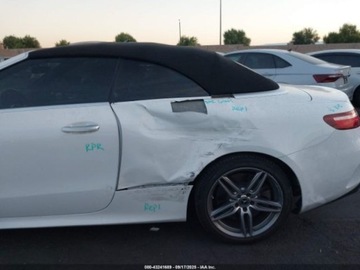 Mercedes Klasa E W213 2019 Mercedes-Benz Klasa E E450 rwd 3.0 Benzyna 362KM, zdjęcie 4