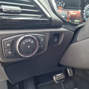 Ford Mondeo V Kombi Facelifting 2.0 EcoBlue 190KM 2020 Ford Mondeo ST-Line Ledy Skory Nawigacja 190 KM Dwa komplety opon 2.0, zdjęcie 33