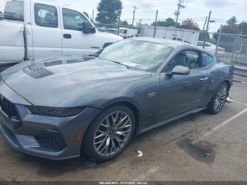 Ford Mustang VI 2025 Ford Mustang GT Premium Fastback 2025 5.0l 5.0 Benzyna 480KM, zdjęcie 2