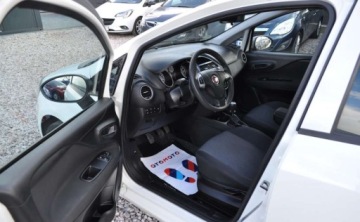 Fiat Punto Punto 2012 Hatchback 3d 1.2 69KM 2016 Fiat Punto Klimatyzacja Elektryczne Szyby 1.2 Benzyna 69KM, zdjęcie 11