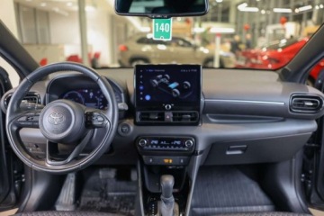 Toyota 2024 Toyota Yaris Hybrid 1.5 Executive 1.5 Hybryda 92KM, zdjęcie 5