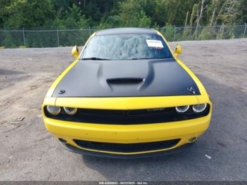 Dodge Challenger III 2017 Dodge Challenger Challenger rt 5.7 Benzyna 372KM, zdjęcie 4