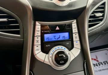 Hyundai Elantra V Sedan 1.6 D-CVVT MPI 132KM 2011 Hyundai Elantra CLIMATRONIC czujniki niski POTWIERDZONY PRZEBIEG od 1wlasc, zdjęcie 21