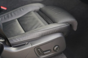 Volvo XC40 Crossover Plug-In Facelifting 1.5 T5 262KM 2022 Volvo XC 40 RECHARGE nawi ful led SKÓRA panorama, zdjęcie 27