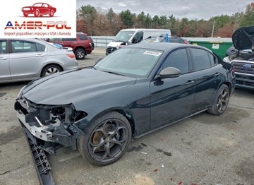 Alfa Romeo Giulia II Sedan Facelifting 2.0 Turbo 280KM 2023 Alfa Romeo Giulia Ti 2023 2.0l 2.0 Benzyna 280KM