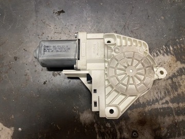 MOTOR DO STAHOVÁNÍ OKNO SKODA SUPERB 2 8K0 959 801 A 8K0959801A