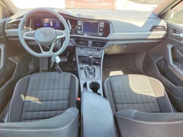 Volkswagen Jetta VI 2022 Volkswagen Jetta Sport 2022 1.5 Benzyna 158KM, zdjęcie 8