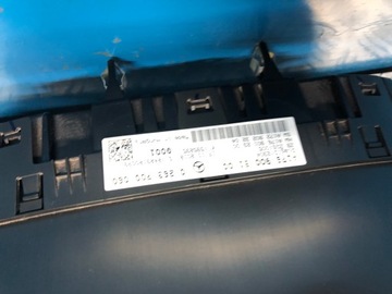 MERCEDES W176 A250 M270 CGI PŘÍSTROJOVÁ DESKA BUDÍKY A1769008100