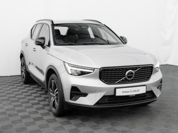 Volvo XC40 Crossover Facelifting 2.0 B3 163KM 2023 Volvo XC 40 WD1972T#B3 Plus Dark Podgrz.f I kier, zdjęcie 2