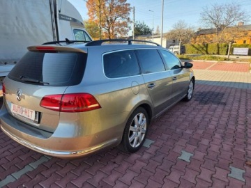 Volkswagen Passat B7 Variant 2.0 TDI CR DPF BlueMotion 140KM 2012 Volkswagen Passat Nawigacja Podgrzewane Fotele Czujniki Parkowania 2.0, zdjęcie 6