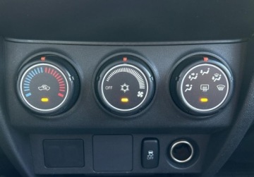 Mitsubishi ASX I SUV Facelifting 2016 1.6 117KM 2018 Mitsubishi ASX Inform, Serwisowany w ASO, 1 wlasciciel, Odtwarzacz plyt CD, zdjęcie 21