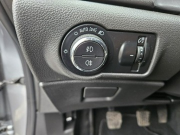 Opel Astra J Hatchback 5d 1.6 Twinport ECOTEC 115KM 2010 Opel Astra Opłacona Zdrowa Zadbana Serwisowana, zdjęcie 13