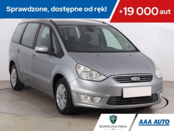Ford Galaxy III Van Facelifting 2.0 Duratorq TDCi DPF 140KM 2013 Ford Galaxy 2.0 TDCi, Automat, 7 miejsc, Navi