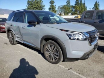 Nissan Pathfinder III 2022 Nissan Pathfinder 2022, 3.5L, PLATINUM, od ubezpieczalni 3.5 Benzyna 284KM, zdjęcie 2