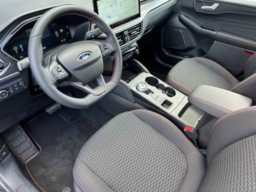 Ford Kuga III SUV Plug-In Facelifting 2.5 PHEV 243KM 2025 Od ręki - ST-Line eCVT 2.5 PHEV FWD 243KM / Pakiet Winter, zdjęcie 4