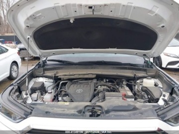 Toyota 2024 Toyota Grand Highlander Limited 2024 2.4l 2.4 Benzyna 265KM, zdjęcie 8