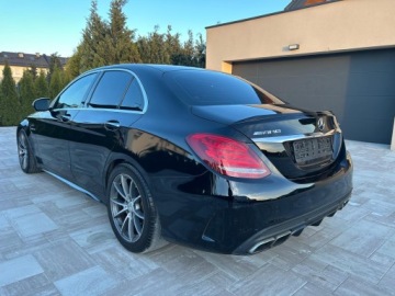 Mercedes Klasa C W205 Limuzyna AMG AMG 63 476KM 2016 Mercedes-Benz C63 AMG W205 4.0 V8 Biturbo 476KM 2016r, zdjęcie 4