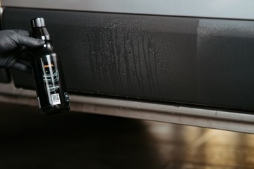 ADBL BLACKOUTER 500мл ЧЕРНАЯ ДРЕССИРОВКА НАРУЖНЫЙ ПЛАСТМАСС ОБНОВЛЯЕТ ЦВЕТ