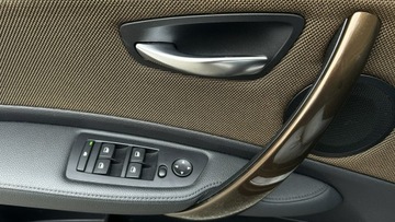 BMW Seria 1 E81/E87 2010 BMW 116 2.0 Benzyna Zarejestrowany Ubezpieczony, zdjęcie 26