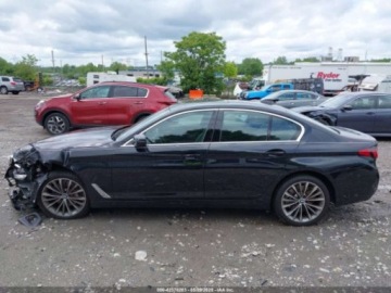 BMW Seria 5 G90-91 2023 BMW Seria 5 540i xDrive 2023 3.0l 3.0 Benzyna 335KM, zdjęcie 2