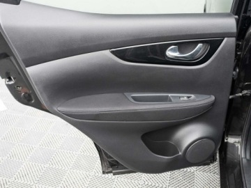 Nissan Qashqai II Crossover Facelifting 1.3 DIG-T 158KM 2021 Nissan Qashqai GD3K420#1.3 DIG-T N-Connecta DCT, zdjęcie 24