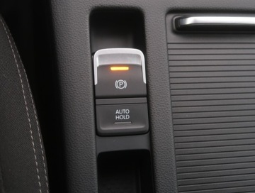 Volkswagen Passat B8 Variant 2.0 TDI BlueMotion SCR 150KM 2016 VW Passat 2.0 TDI, Automat, Navi, Klima, zdjęcie 12