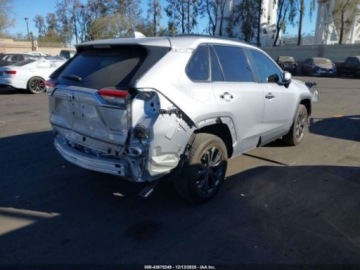 Toyota RAV4 V 2023 Toyota RAV4 LIMITED, 4x4, od ubezpieczalni 2.5 Hybryda 176KM, zdjęcie 8