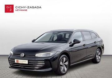 Volkswagen Passat B8 Variant Facelifting 1.5 TSI EVO 150KM 2025 Volkswagen Passat Variant 1.5eTSI 150KM DSG Business ACC HAK Kamera360 Asy