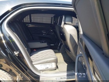 Bentley Continental II 2016 Bentley Flying Spur W12 2016 6.0l 6.0 Benzyna 616KM, zdjęcie 8