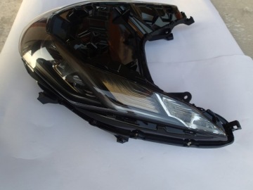 Лампа головного света NEW HONDA PCX 125 21-23