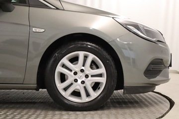 Opel Astra K Sportstourer Facelifting 1.2 Turbo 110KM 2019 Opel Astra 1.2 Turbo, Salon Polska, Serwis ASO, zdjęcie 14