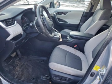 Toyota RAV4 V 2022 Toyota RAV4 XLE 2022 2.5 Benzyna 203KM, zdjęcie 7