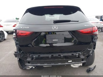 Mercedes GLA II 2023 Mercedes-Benz GLA 2023r., 4x4, 2.0L 2.0 Benzyna 221KM, zdjęcie 7