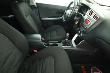 Kia Ceed II Kombi 1.6 CRDi 128KM 2013 Kia Ceed 1.6 CRDi, Klima, Parktronic, zdjęcie 6