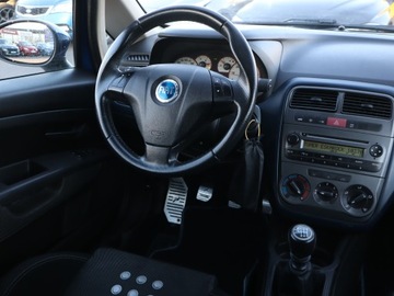 Fiat Punto Grande Punto Hatchback 5d 1.9 Multijet 130KM 2006 Fiat Grande Punto 1.9 MutliJet, Klima,ALU, zdjęcie 6