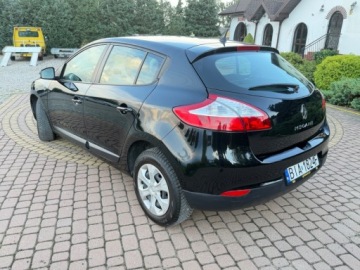 Renault Megane III Hatchback 1.6 16v 100KM 2011 Renault Megane 1.6 16V 101 KM 1 wlasciciel Serwisowany Gotowy do jazdy, zdjęcie 25