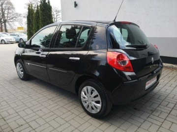 Renault Clio III Hatchback 5d 1.2 i 16V 75KM 2008 Renault Clio 1.2 Benzyna 75KM Klimatyzacja, zdjęcie 8