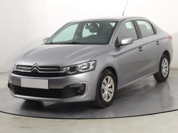 Citroen C-Elysee II Sedan Facelifting 1.5 BlueHDi 102KM 2019 Citroen C-Elysee 1.5 BlueHDi, Salon Polska, zdjęcie 1