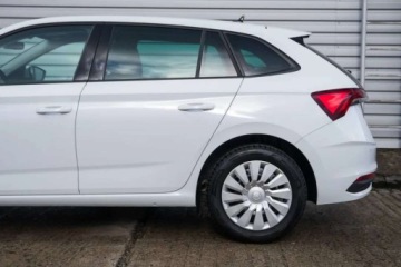 Skoda Scala Hatchback Facelifting 1.0 TSI 115KM 2026 Skoda Scala Podgrzewane fotele CarPlay Dowolna konfiguracja Benzyna, zdjęcie 4