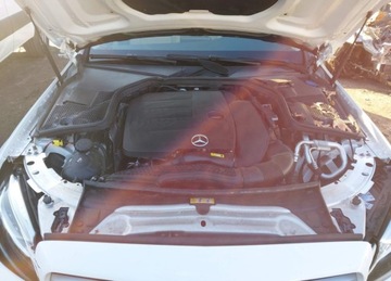 Mercedes Klasa C W205 Kabriolet Facelifting 2.0 300 258KM 2019 Mercedes-Benz Klasa C MERCEDES-BENZ C 300 4MATIC 2.0 Benzyna 259KM, zdjęcie 11