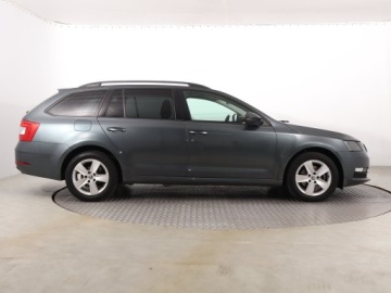 Skoda Octavia III Kombi Facelifting 1.4 TSI 150KM 2018 Skoda Octavia 1.4 TSI, Salon Polska, Serwis ASO, zdjęcie 5