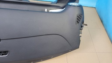 MERCEDES W177 19 лет. КОНСОЛЬ ПРИБОРНОЙ ПАНЕЛИ КОКПИТА