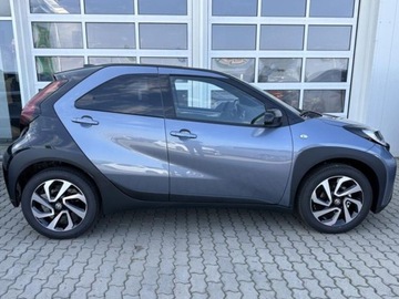 Toyota Aygo X 1.1 VVT-i 72KM 2025 Od ręki - Style 1.0 Benzyna CVT 72KM | Tempomat adaptacyjny!, zdjęcie 3