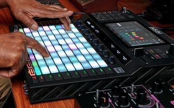 AKAI FORCE - Автономная система производства музыки